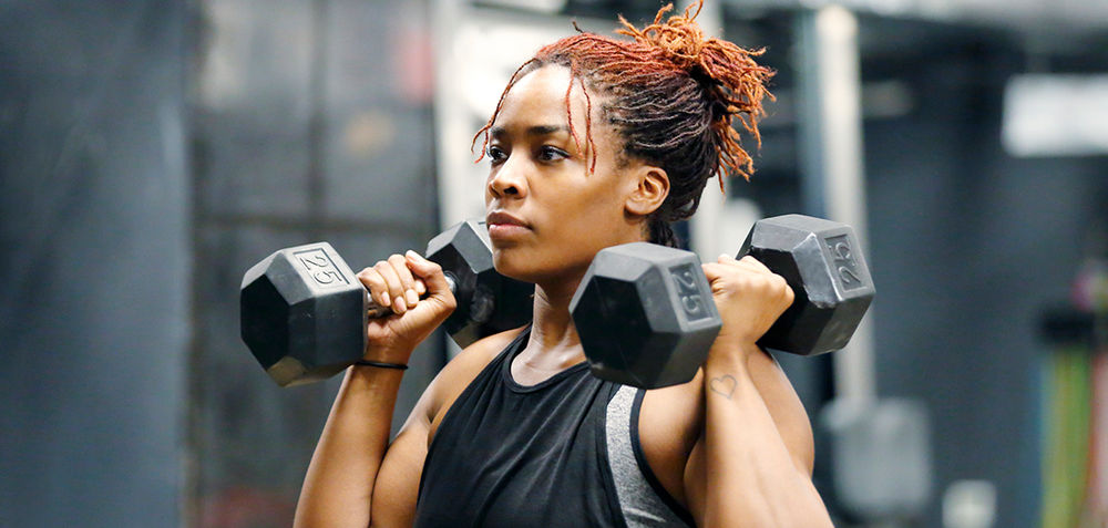 How to Decide Whether to Do Cardio Before or After Weights, According to Trainers (Women’s Health UK)