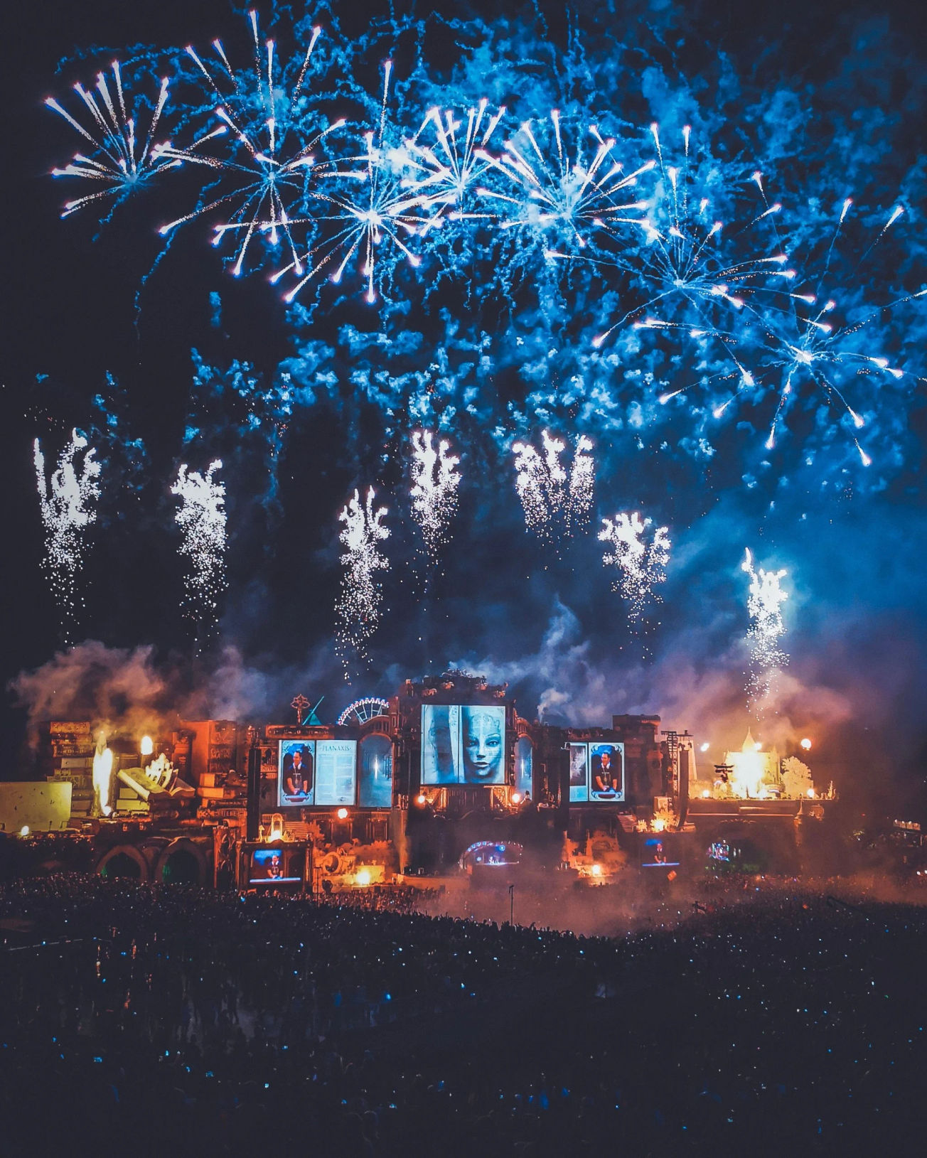 Tomorrowland fireworks